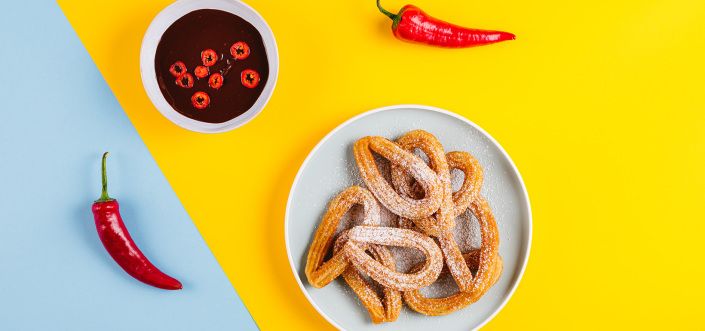 Churros chilis csokoládészósszal